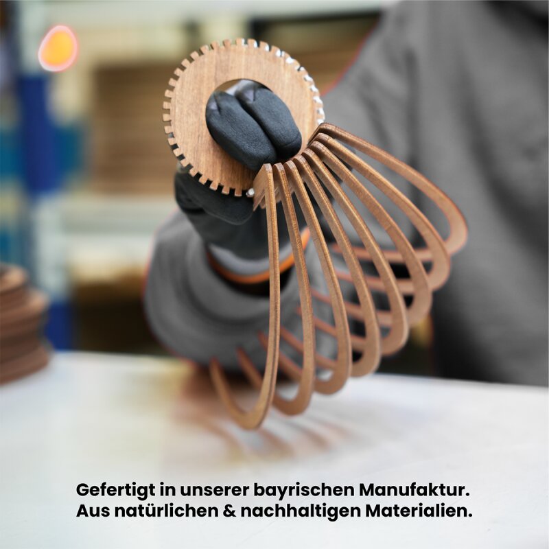 Pendelleuchte BOLA aus Holz